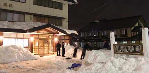 Villa Nozawa - Just 200 metres from the lifts of Nozawa Onsen